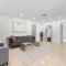 Spacious Modern Mansion w Pool & Sauna in Hollywood close to Beach - هوليوود Spacious Modern Mansion w Pool & Sauna in Hollywood close to Beach - هوليوود