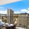 Newly Renovated 1BR with King Bed & Great Ocean Views! - Honolulu