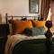 101 Oatlands