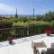 Villa Best Holiday- breathtaking sea views, amazing garden, private pool, BBQ, next to CORAL BAY, Lower Peyia, Paphos