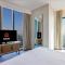 Livbnb - Stunning 1B Suite with Marina View and Beach Access - Dubaj