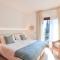 Villa Phoenix - Lake Apartments