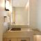 Livbnb-Serviced 1BR in Address JBR with Beach Access - Dubaj