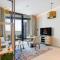 Livbnb-Serviced 1BR in Address JBR with Beach Access - Dubaj