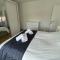 Luxurious Large open plan family home - walk to Addenbrookes - Cambridge Homehost - CBG