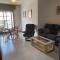Amplio apartamento a pie de playa y zona recreativa