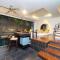 Venus Kuta 2 - Loft Style Private Pool - 库塔