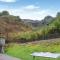 3 Bedroom Amazing Home In Hames Boucres