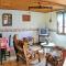 3 Bedroom Amazing Home In Hames Boucres