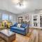 Cle Suites 2BR 1BA 5 min Walk to Cle Clinic