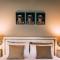 Axiokersa Suites