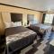 Regency 7 Motel