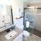 The Mangrove Suite Newly Built Upscale Central