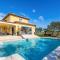 Beautiful Home In Marseillan