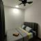The Valley Homestay Setia Alam - 莎阿南