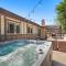 15 Min to Beach and Zoo - Hot Tub - Cozy Fire Villa Pit - San Diego