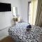 Luxurious 2BR Apartment in City Center with Internet
