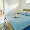 Bruns Beach Garden Apartment - Central, Comfortable & Close to the beach