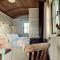 The Green Shepherd, a charming authentic cabin surrounded by beautiful countryside