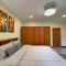 Thai Style Gradma House also Pet- Friendly and only 800 Meters To Beach - Pattaya North