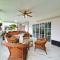 Thai Style Gradma House also Pet- Friendly and only 800 Meters To Beach - Pattaya North
