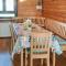 Two-Bedroom Apartment In Arrach