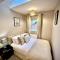 Honey Hill Cottage - 4 Bedroom Detached House