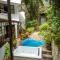 Gringo Bills Boutique Hotel