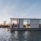 AquaHome - NP de Biesbosch - Bijzonder overnachten op een houseboat!