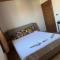 1 bedroom close to bus station and MALL 200 mb wifi - فتحية