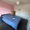 Entire home, 2 double beds, free wifi, near QE - Birmingham