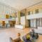 Bnbeyond's Sassy Studio with Expansive Balcony - Dubaj