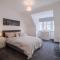 Peterhead Stay - SJA Stays - Modern 2 Bed Apartment - Peterhead