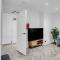 Spital Stay - SJA Stays - Modern 3 Bed Apartment