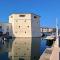 Studio dans une tour mythique à port grimaud - Grimaud