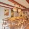 Warm 3BR Loft with Exposed Beams - Copenaghen