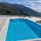 3 bedroom holiday home Alcaucin with private pool and mountain view - 阿尔考辛