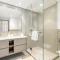 FIRST CLASS 2BR Luxurious Downtown Bliss