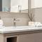 FIRST CLASS 2BR Luxurious Downtown Bliss
