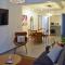 Piraeus Two Bedroom Apt The Coastal Nest - Pireo