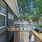 5BD,2BA Cheerful Retreat with Backyard - دالاس