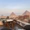The Pyramids Hotel - 十月六日城