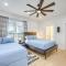 Near Zoo and Riverwalk Spacious Home with Heated Pool - 圣安东尼奥