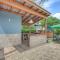 Near Zoo and Riverwalk Spacious Home with Heated Pool - 圣安东尼奥