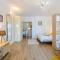 Tandem Apartments with Swimming pool