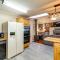 16 Mi to Mogollon Rim Home with Deck in Payson! - Kohls Ranch