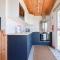 194 Atlantic Bays