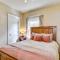 Vintage Bungalow with Porch in Sellwood