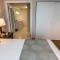 Campus Tower Suite Hotel