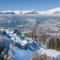 Mountain-view retreat with ski-in ski-out access - 艾姆拉普拉涅